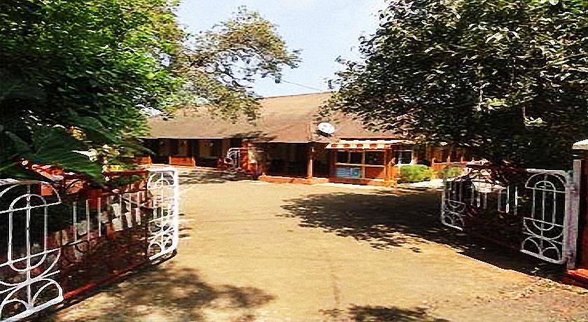 Savoy Village Mahābaleshwar Exterior foto
